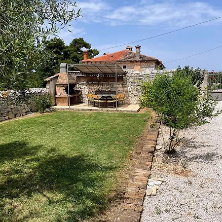 Holiday home Holiday Stancija Becic